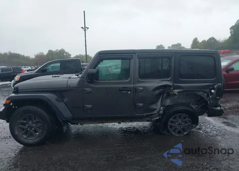 2024 Jeep Wrangler 4-Door Sport Rhd 4X4 from USA, damaged, VIN 1C4PJXKN2RW310061